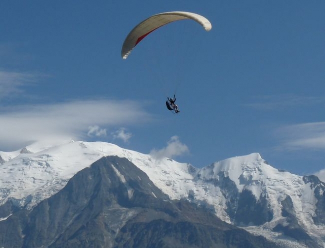  Parapendio sul Monte Bianco